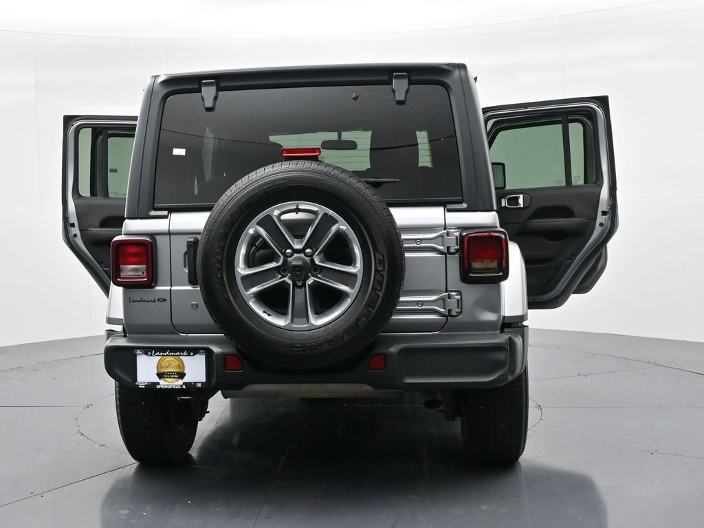 Jeep Wrangler Unlimited Vehicle Full-screen Gallery Image 27