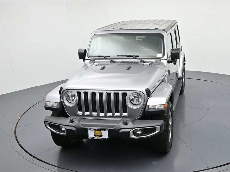 Jeep Wrangler Unlimited Vehicle Full-screen Gallery Image 17