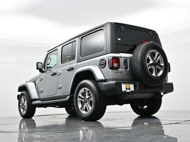 Jeep Wrangler Unlimited Vehicle Full-screen Gallery Image 20