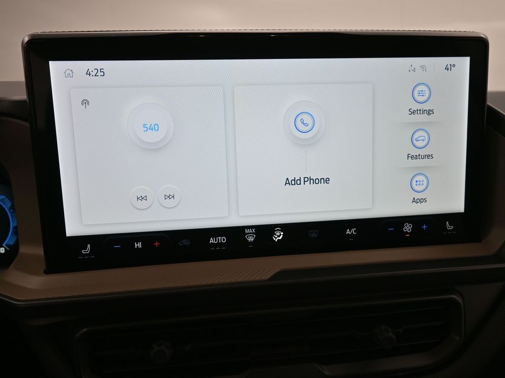 Ford Bronco Sport Vehicle Full-screen Gallery Image 12