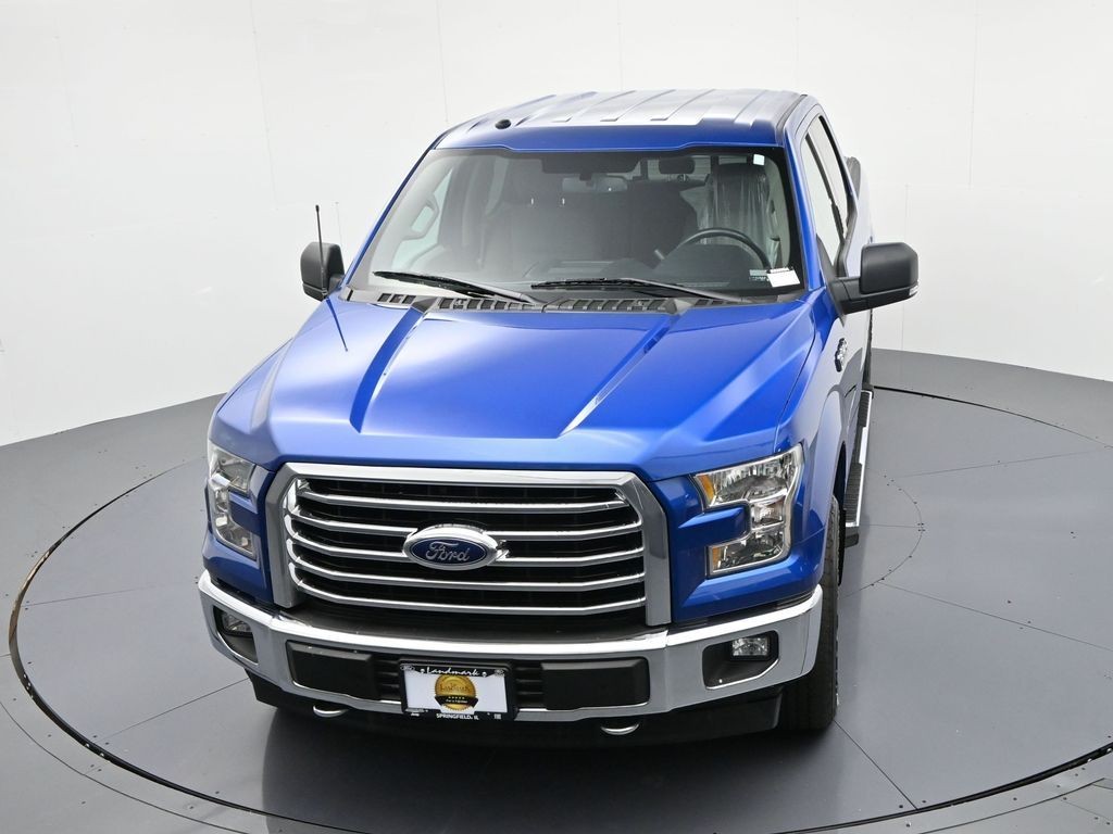 Ford F-150 Vehicle Full-screen Gallery Image 18