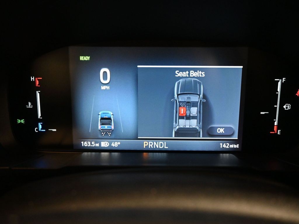 Ford Maverick Vehicle Full-screen Gallery Image 10