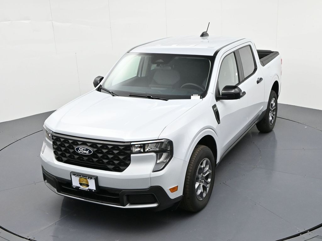 Ford Maverick Vehicle Full-screen Gallery Image 24