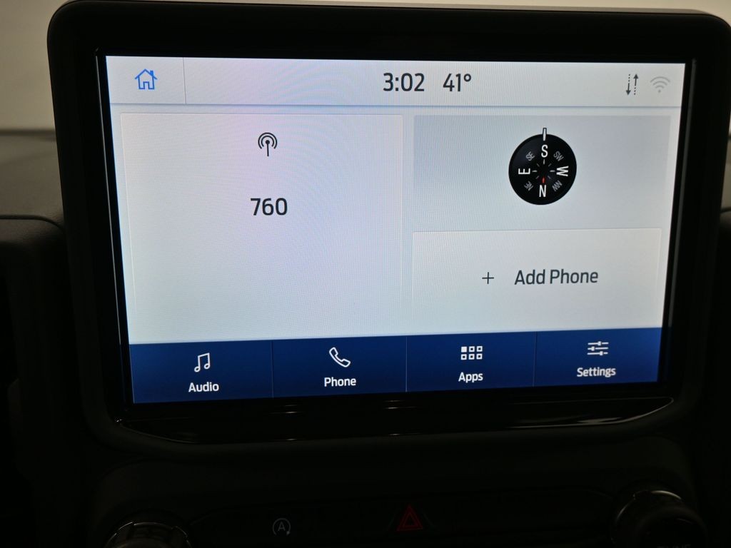 Ford Bronco Sport Vehicle Full-screen Gallery Image 11