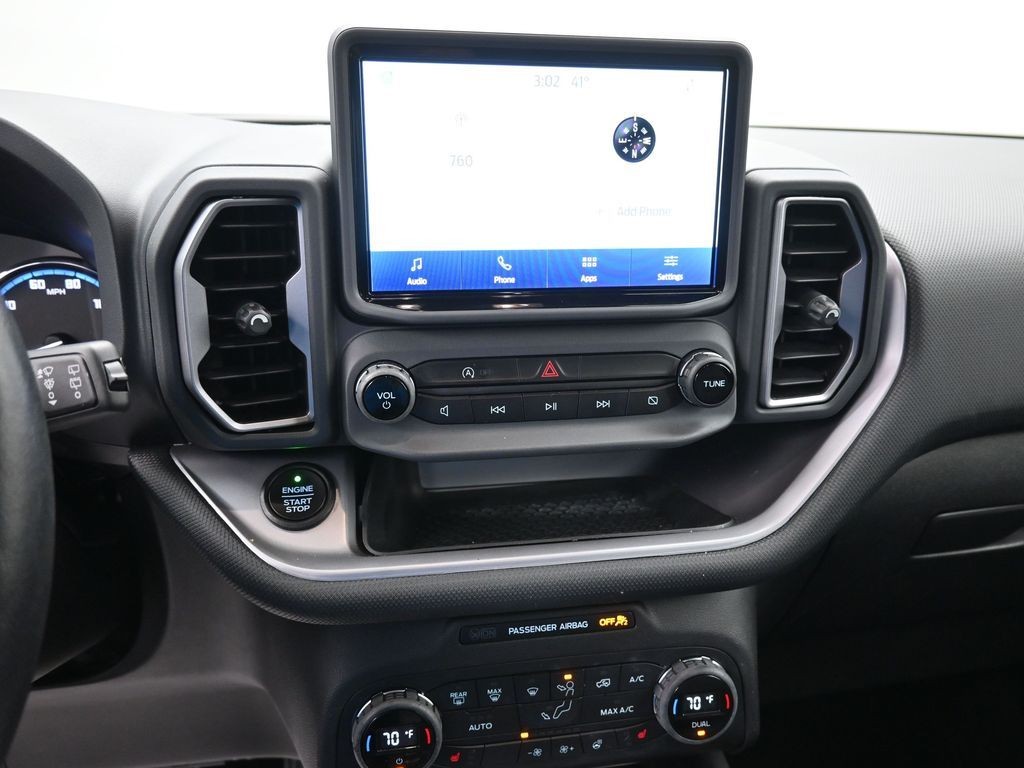 Ford Bronco Sport Vehicle Full-screen Gallery Image 12