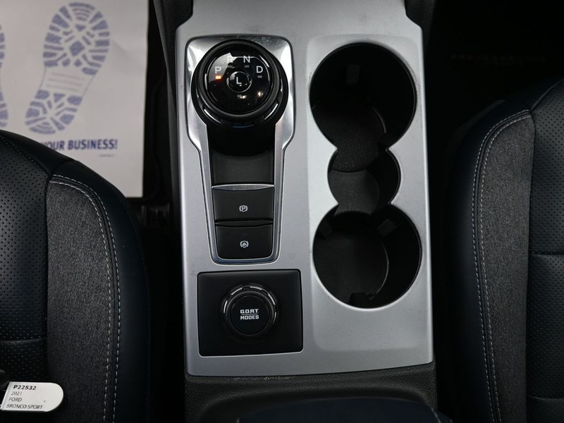 Ford Bronco Sport Vehicle Full-screen Gallery Image 14