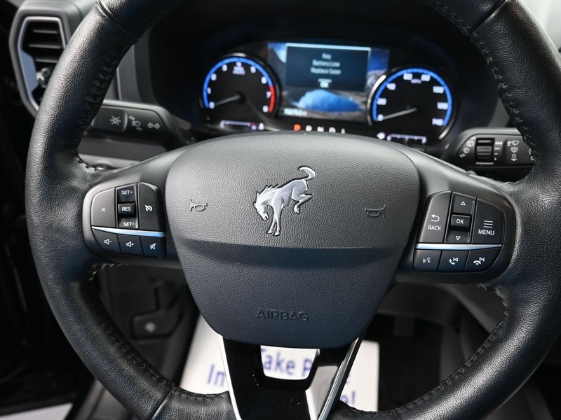 Ford Bronco Sport Vehicle Full-screen Gallery Image 15