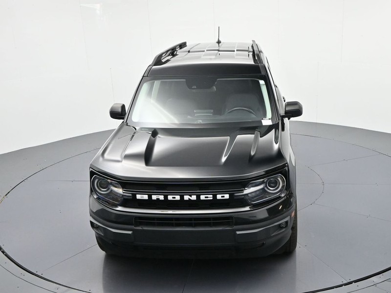 Ford Bronco Sport Vehicle Full-screen Gallery Image 18