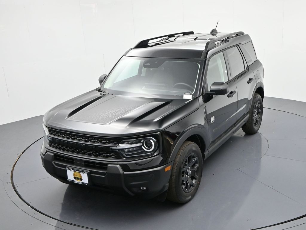 Ford Bronco Sport Vehicle Full-screen Gallery Image 19