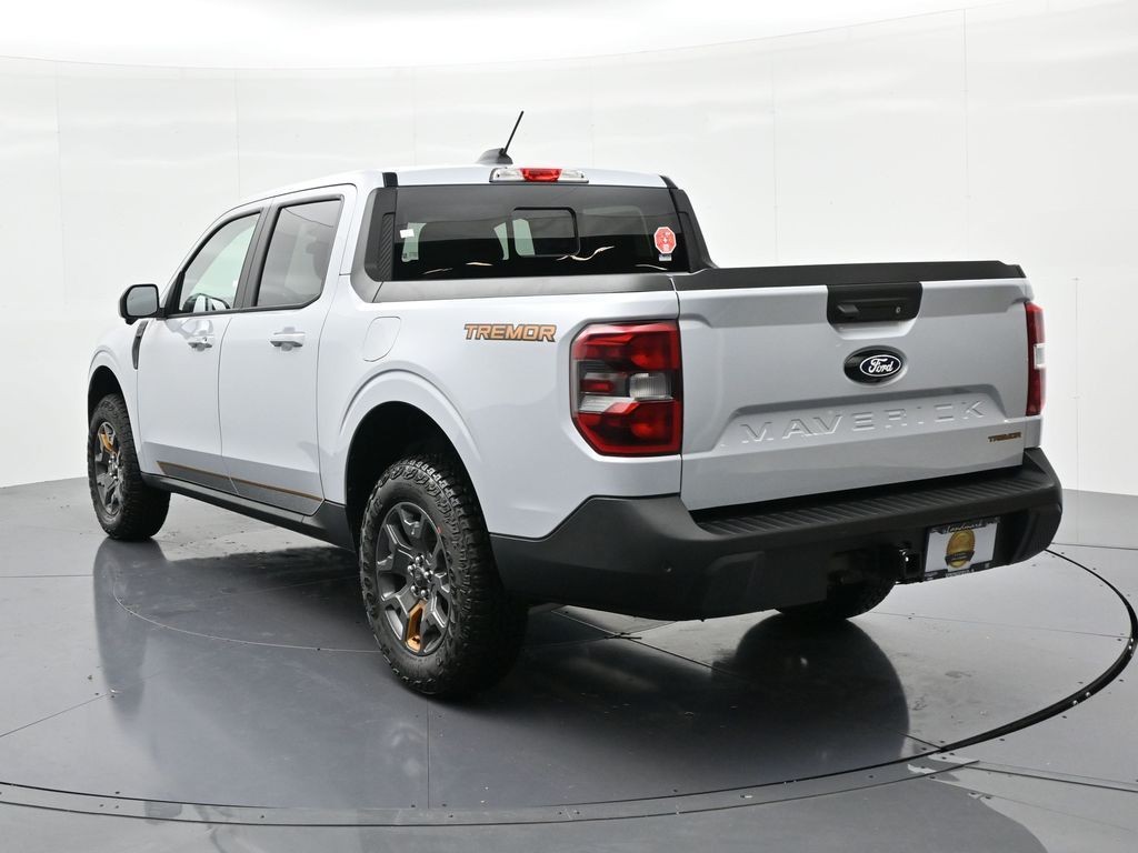 Ford Maverick Vehicle Full-screen Gallery Image 8