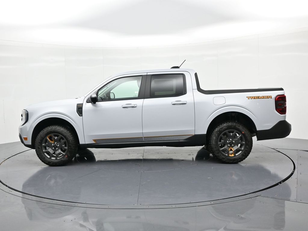 Ford Maverick Vehicle Full-screen Gallery Image 9