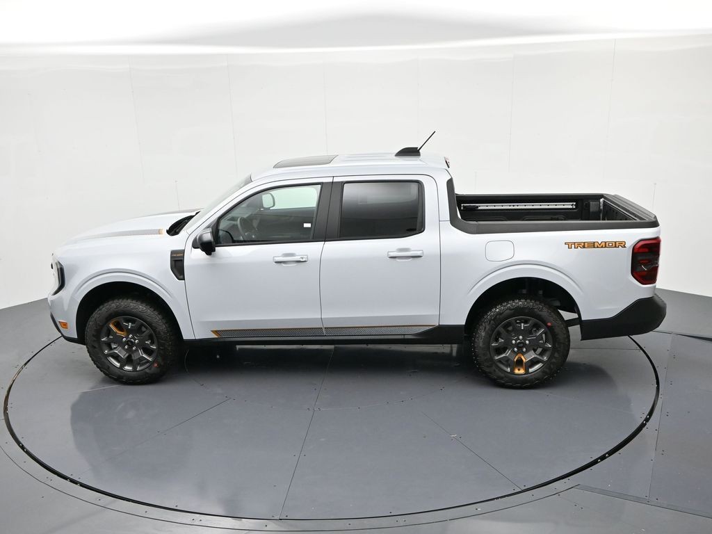 Ford Maverick Vehicle Full-screen Gallery Image 21