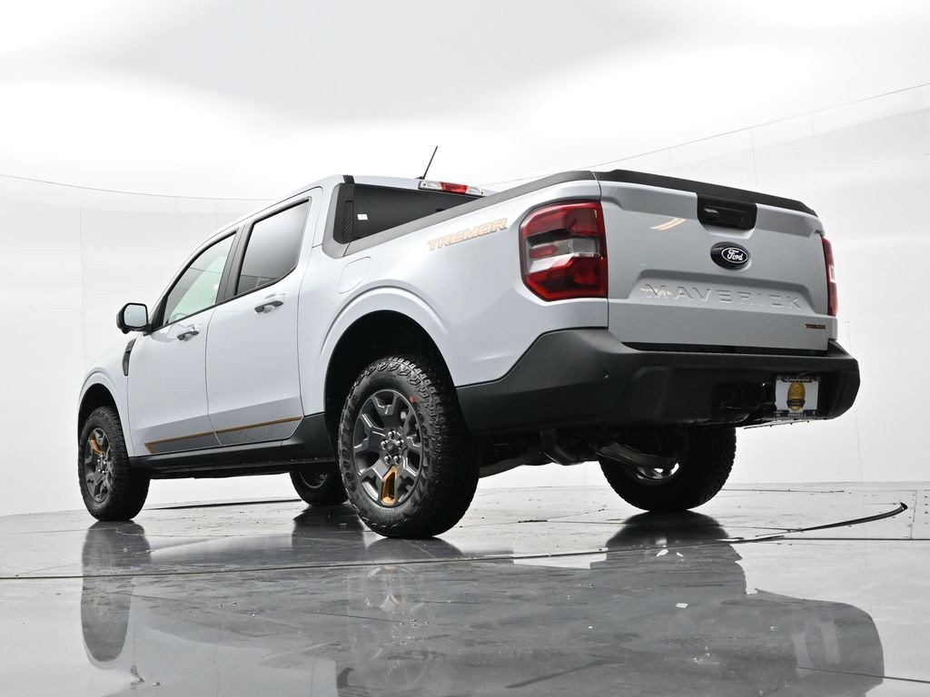 Ford Maverick Vehicle Full-screen Gallery Image 22