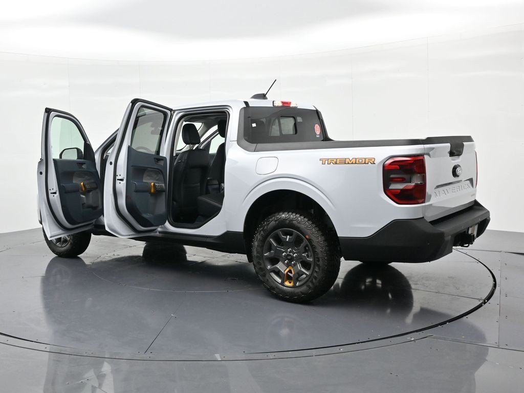 Ford Maverick Vehicle Full-screen Gallery Image 27