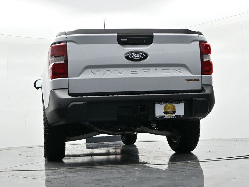 Ford Maverick Vehicle Full-screen Gallery Image 23