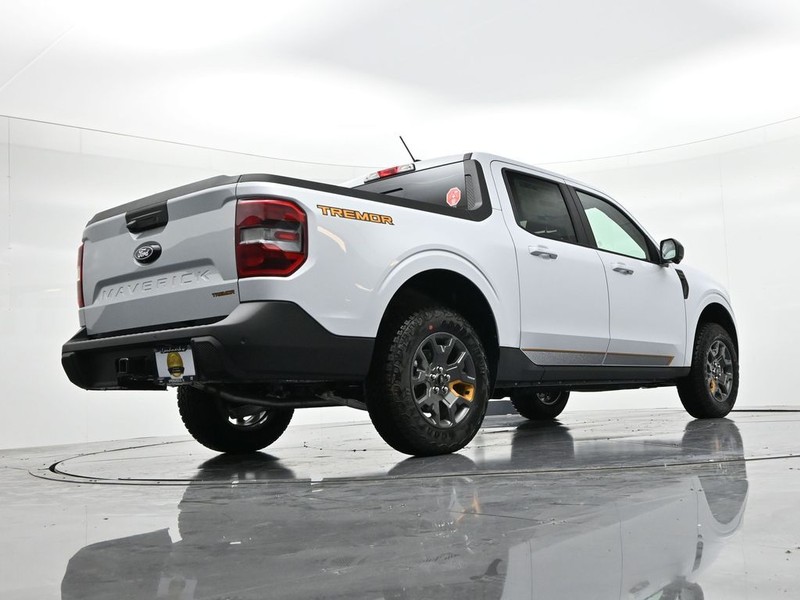 Ford Maverick Vehicle Full-screen Gallery Image 24