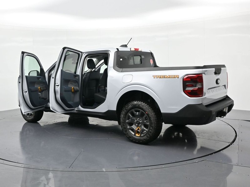 Ford Maverick Vehicle Full-screen Gallery Image 27