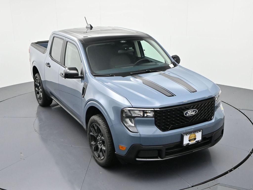 Ford Maverick Vehicle Full-screen Gallery Image 15