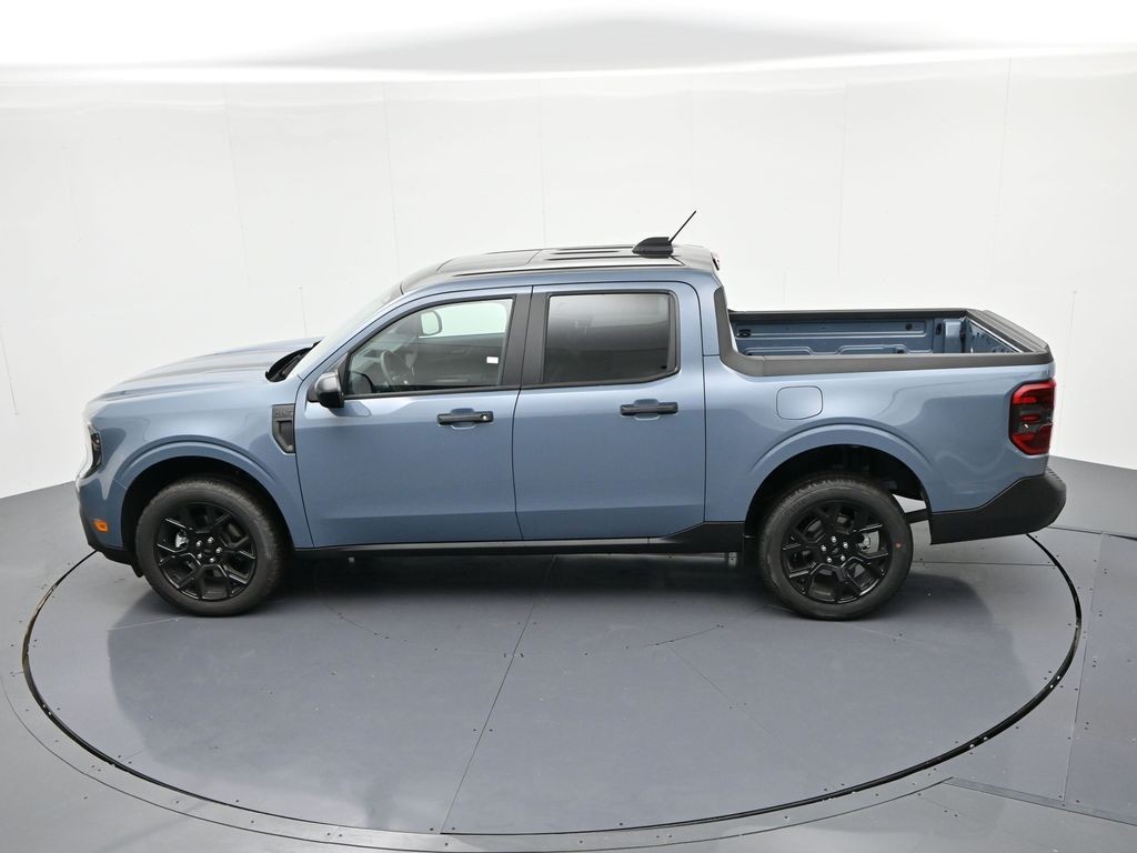 Ford Maverick Vehicle Full-screen Gallery Image 18