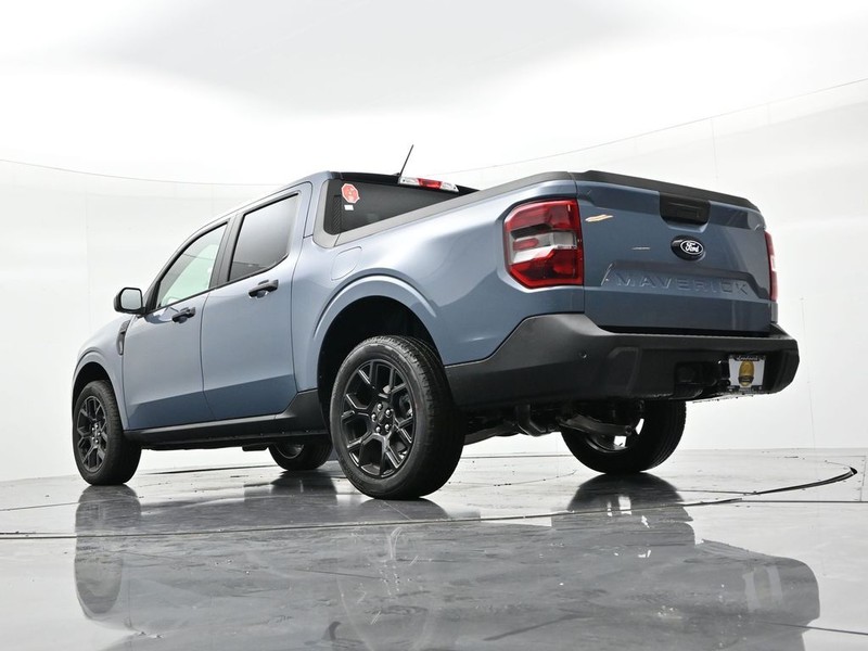 Ford Maverick Vehicle Full-screen Gallery Image 19