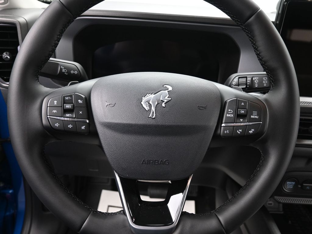 Ford Bronco Sport Vehicle Full-screen Gallery Image 15