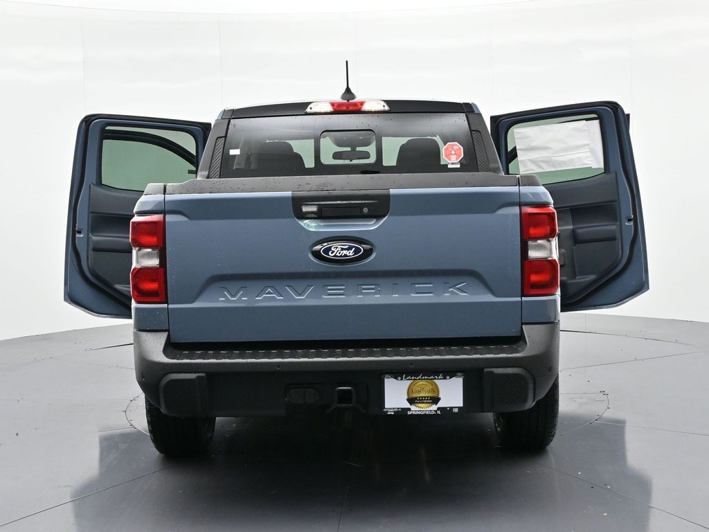 Ford Maverick Vehicle Full-screen Gallery Image 31