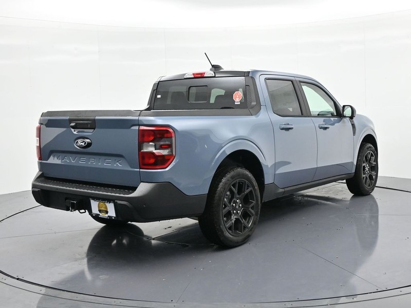 Ford Maverick Vehicle Full-screen Gallery Image 6