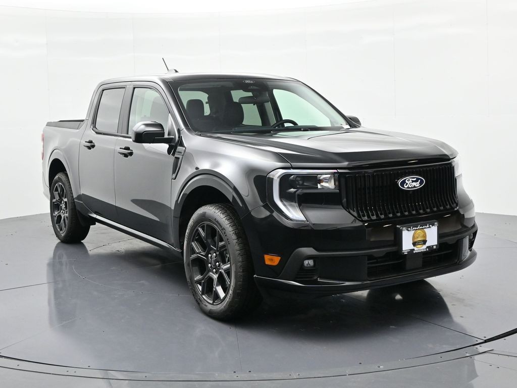 Ford Maverick Vehicle Full-screen Gallery Image 4