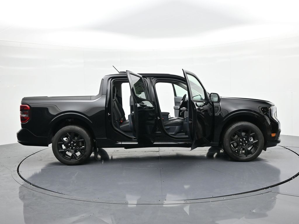 Ford Maverick Vehicle Full-screen Gallery Image 26