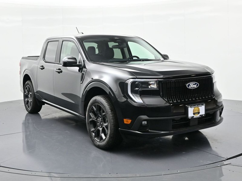 Ford Maverick Vehicle Full-screen Gallery Image 4