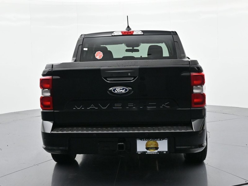 Ford Maverick Vehicle Full-screen Gallery Image 7