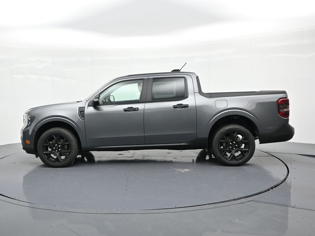 Ford Maverick Vehicle Full-screen Gallery Image 9