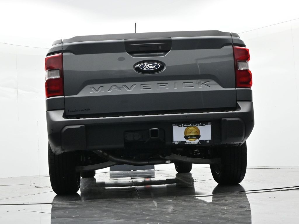 Ford Maverick Vehicle Full-screen Gallery Image 22