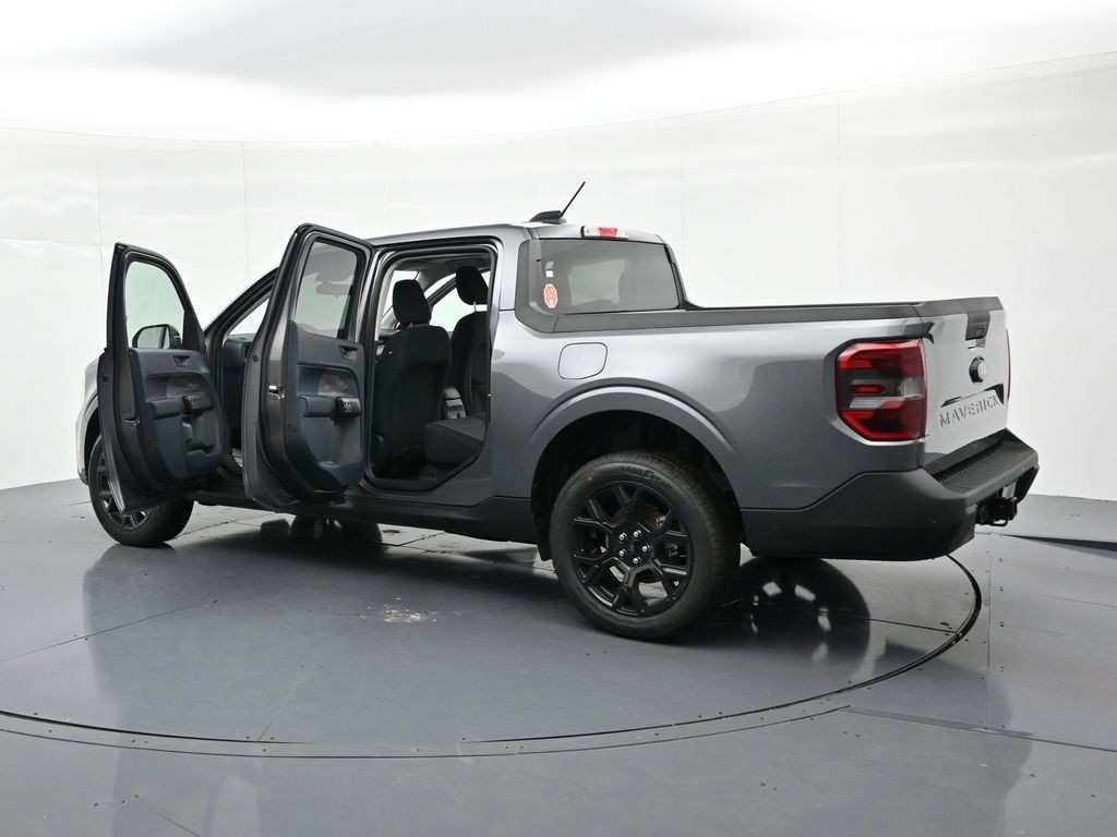 Ford Maverick Vehicle Full-screen Gallery Image 26