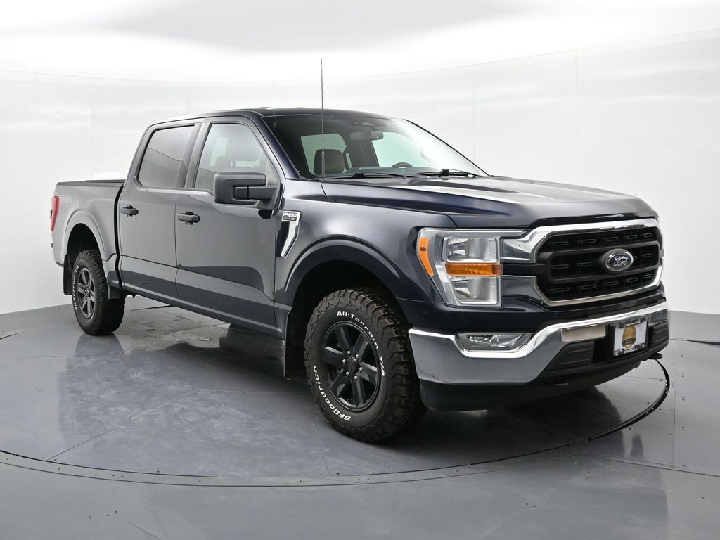 Ford F-150 Vehicle Full-screen Gallery Image 4