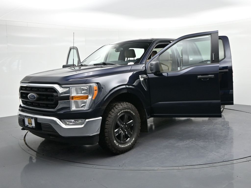 Ford F-150 Vehicle Full-screen Gallery Image 27
