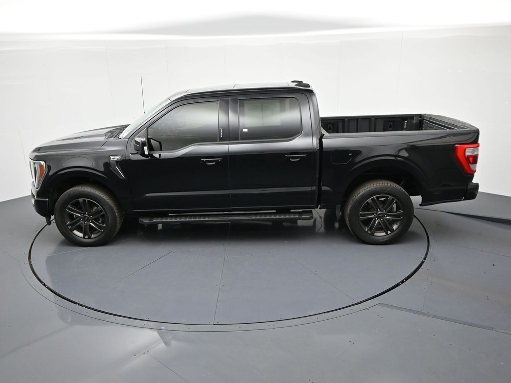 Ford F-150 Vehicle Full-screen Gallery Image 21