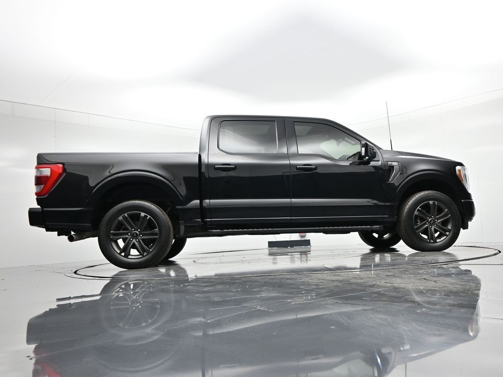 Ford F-150 Vehicle Full-screen Gallery Image 25