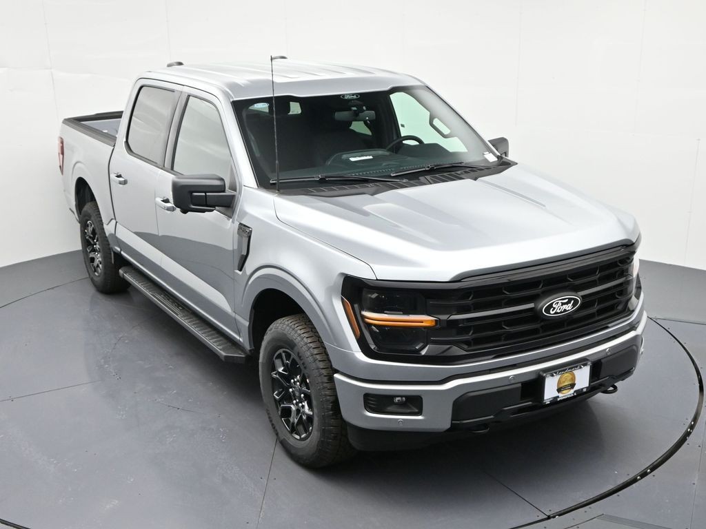 Ford F-150 Vehicle Full-screen Gallery Image 20