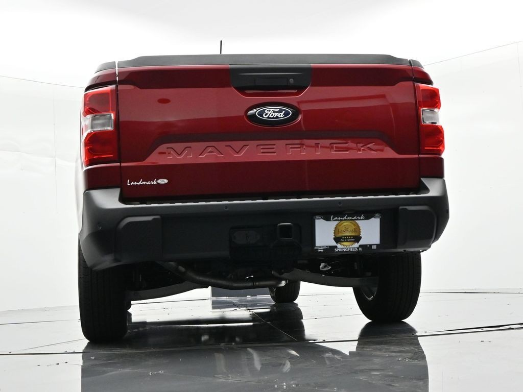 Ford Maverick Vehicle Full-screen Gallery Image 25