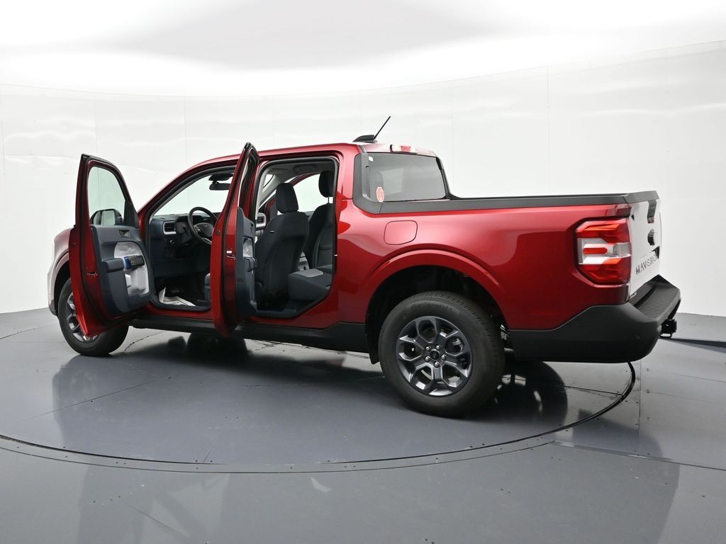 Ford Maverick Vehicle Full-screen Gallery Image 29