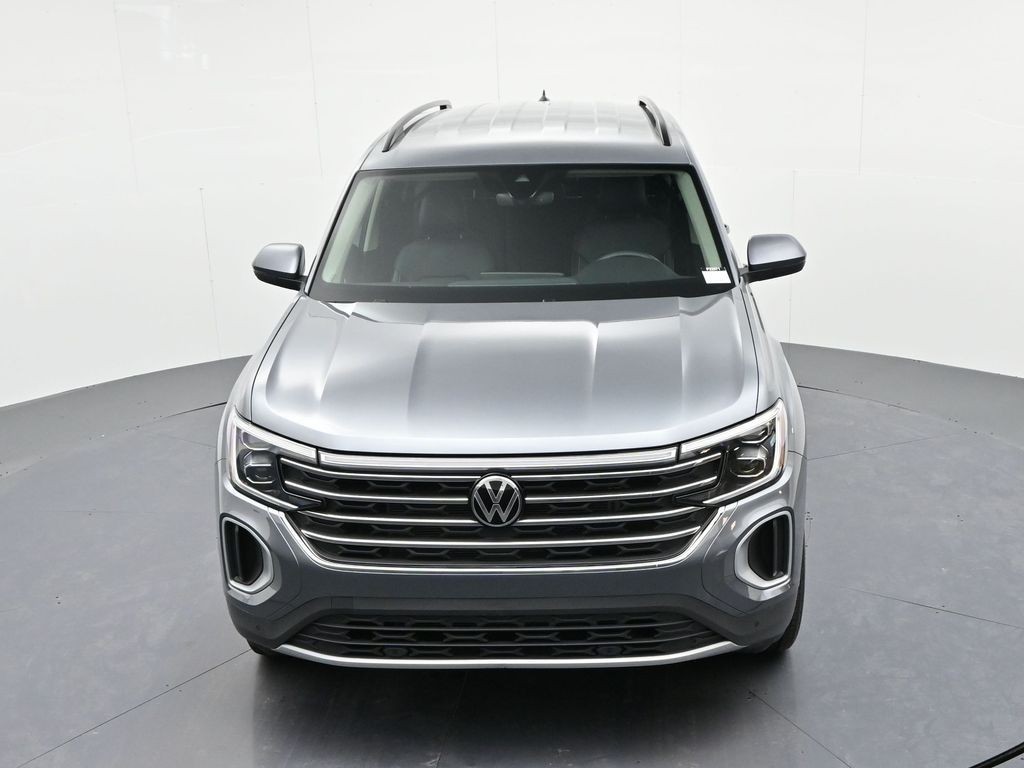 Volkswagen Atlas Vehicle Full-screen Gallery Image 18