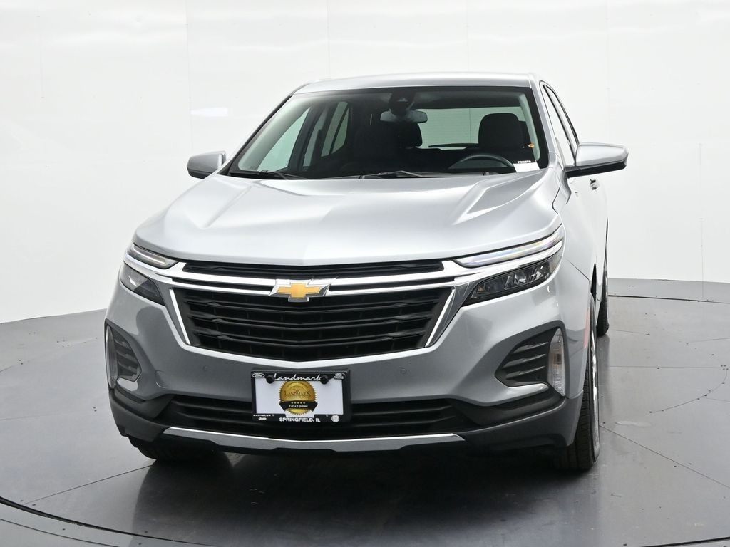 Chevrolet Equinox Vehicle Full-screen Gallery Image 03