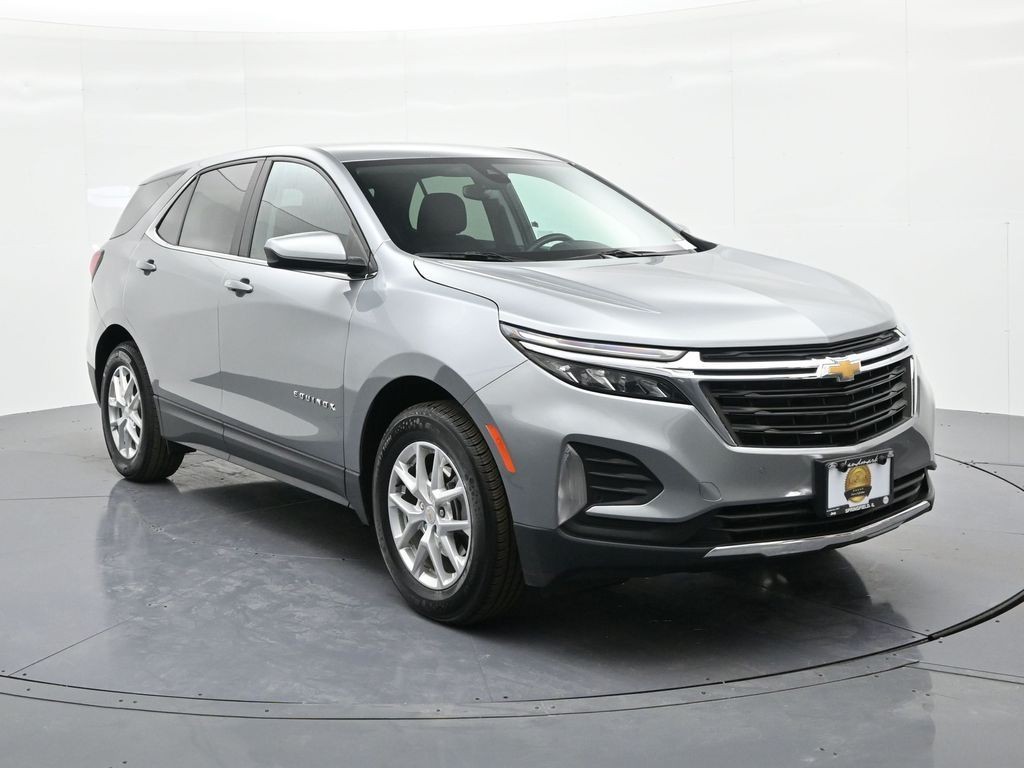 Chevrolet Equinox Vehicle Full-screen Gallery Image 04
