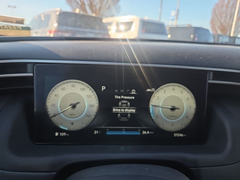 Hyundai Tucson Vehicle Full-screen Gallery Image 9