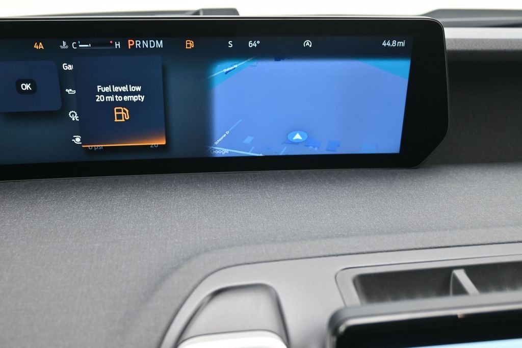 Ford Expedition Vehicle Full-screen Gallery Image 11