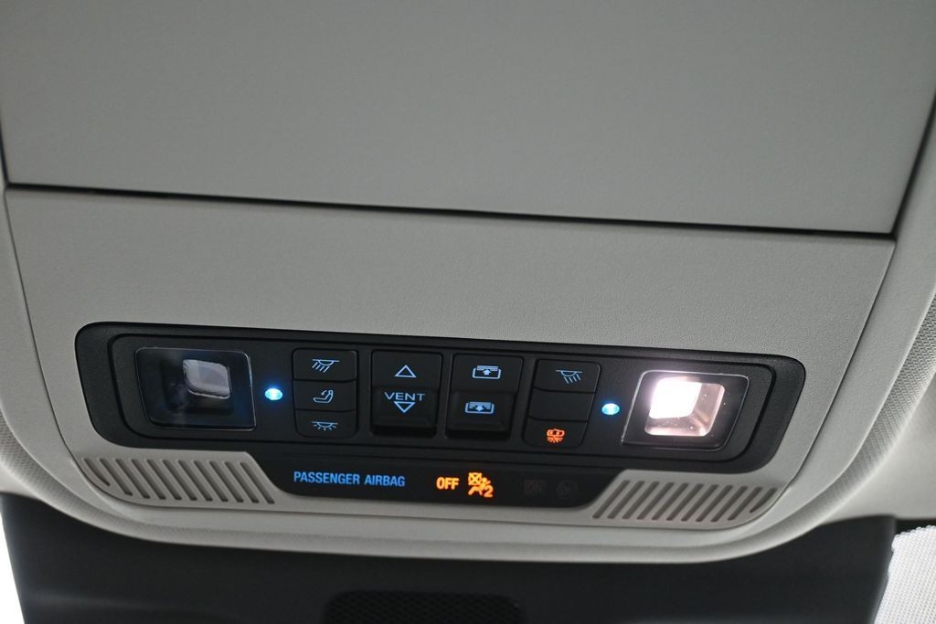 Ford Expedition Vehicle Full-screen Gallery Image 15