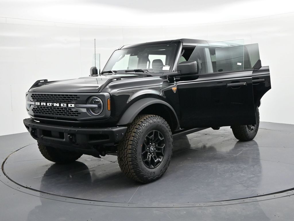 Ford Bronco Vehicle Full-screen Gallery Image 27