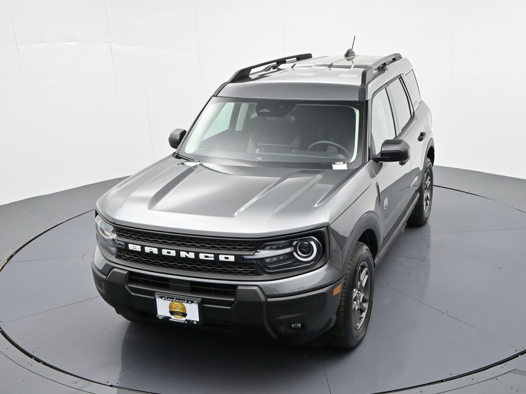 Ford Bronco Sport Vehicle Full-screen Gallery Image 22