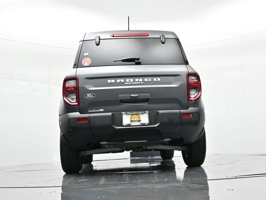 Ford Bronco Sport Vehicle Full-screen Gallery Image 25